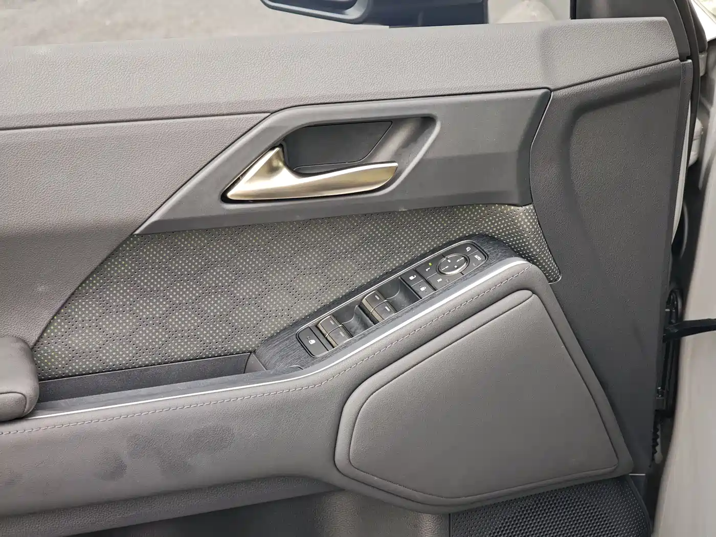 Lexus GX 2024 OVERTRAIL Summit Edition фото 25