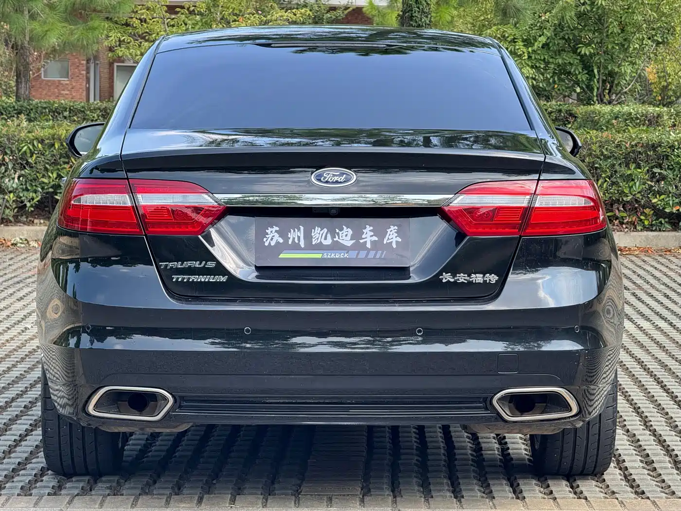 Ford Taurus 2016 2015 EcoBoost 325 V6 Flagship
