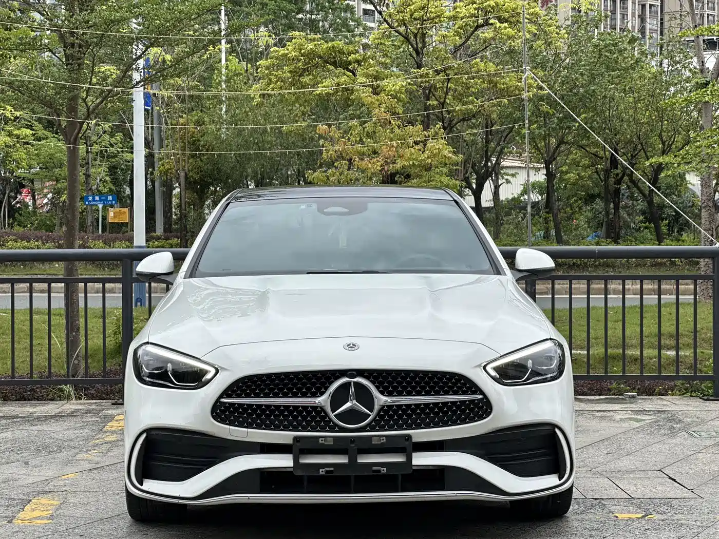Mercedes-Benz C-Class 2023 Facelift C 260 L Sport Edition фото 3