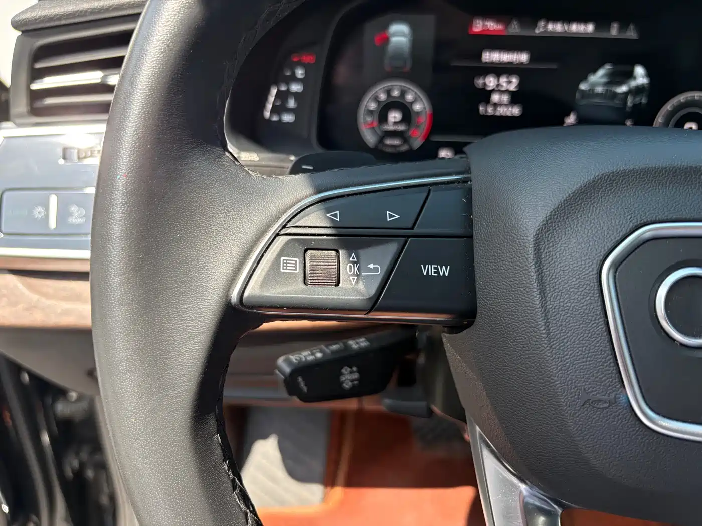 Audi Q7 2022 55 TFSI quattro S line Sport фото 10
