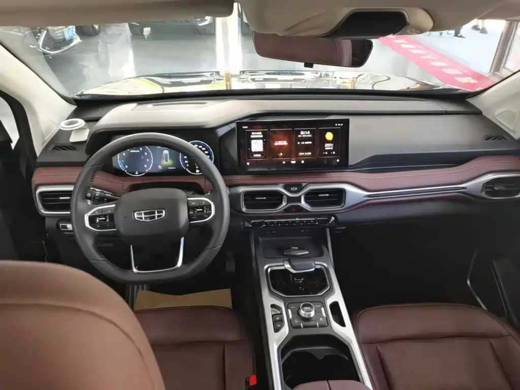 Geely Haoyue 2021 2022 1.8TD DCT Luxury 7-Seater