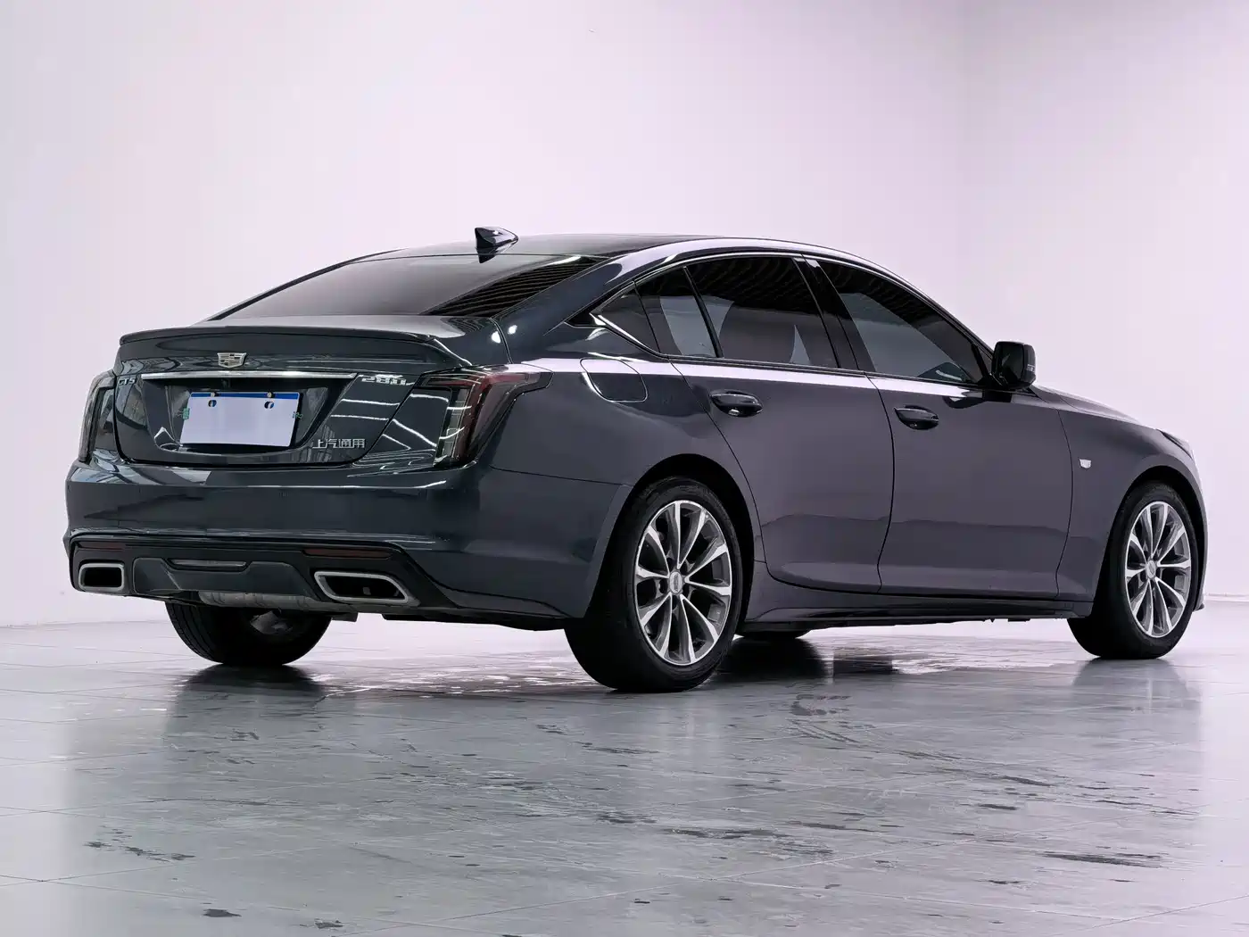Фото 6 - Cadillac CT5