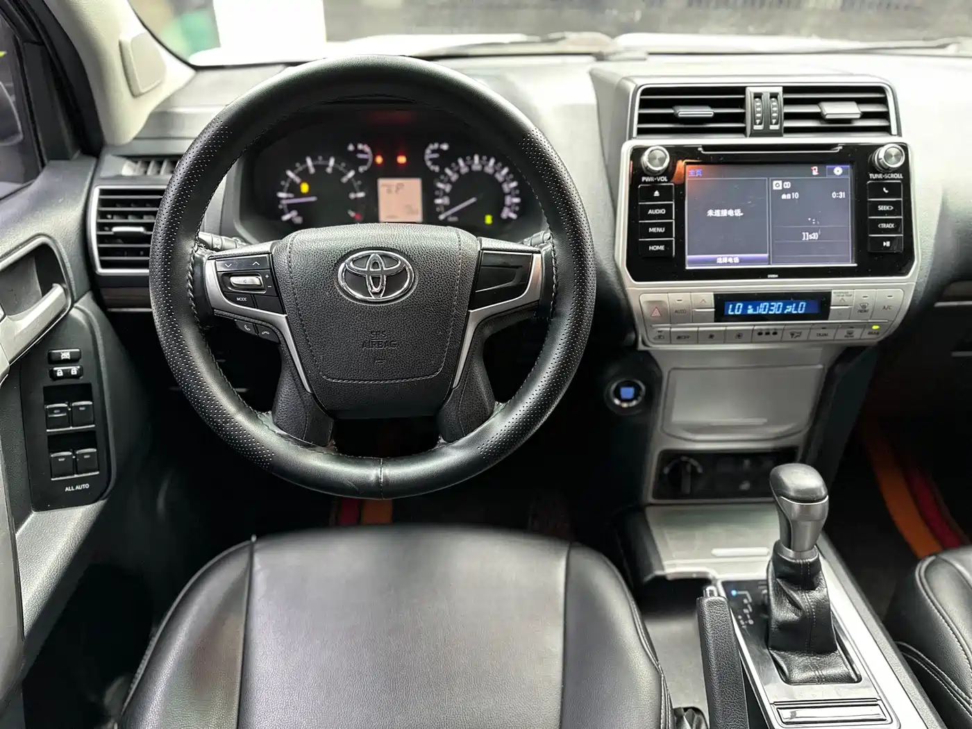 Toyota Prado 2018 3.5L Auto TX фото 8