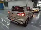 Фото 7 - Geely Vision X3