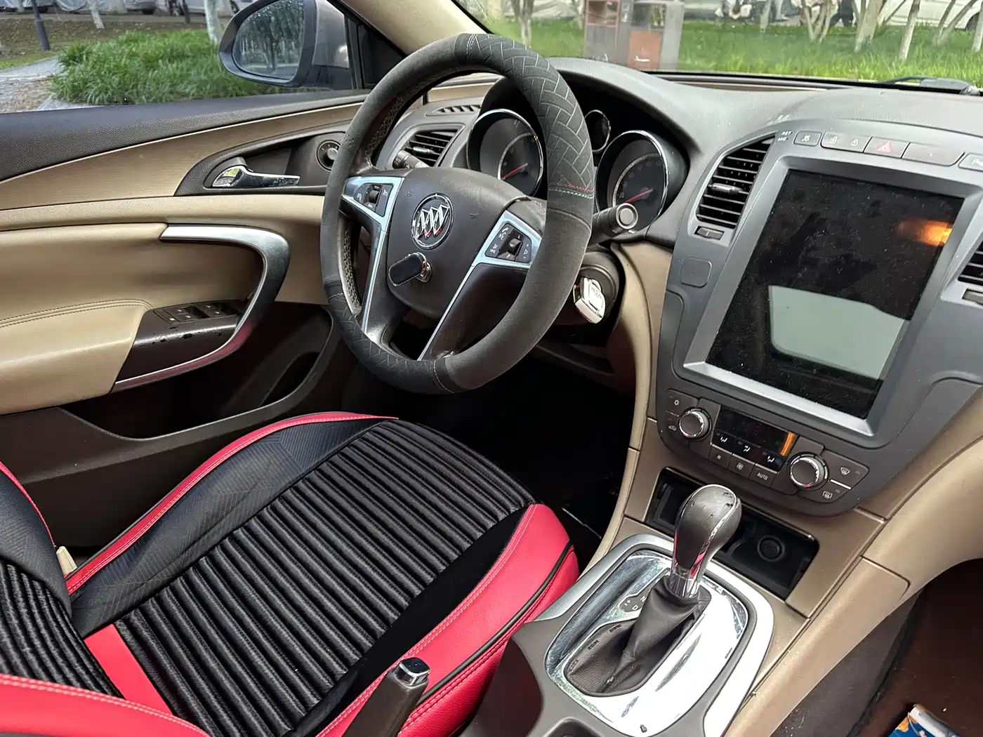 Buick Regal 2012 Model 2.0L Luxury фото 17