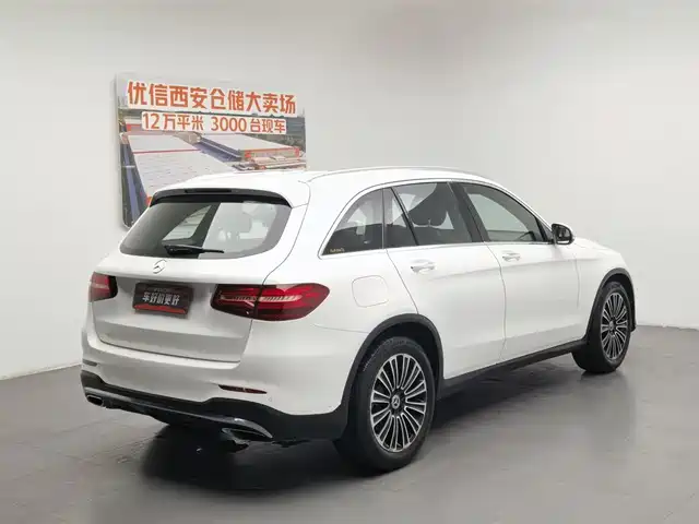 Mercedes-Benz GLC 2018 GLC 200 4MATIC — фото 2