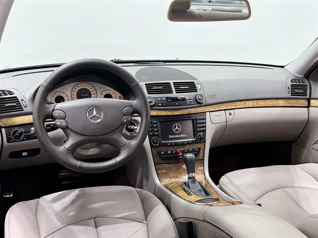 Mercedes-Benz E-Class 2008 E 230 Fashion фото 13