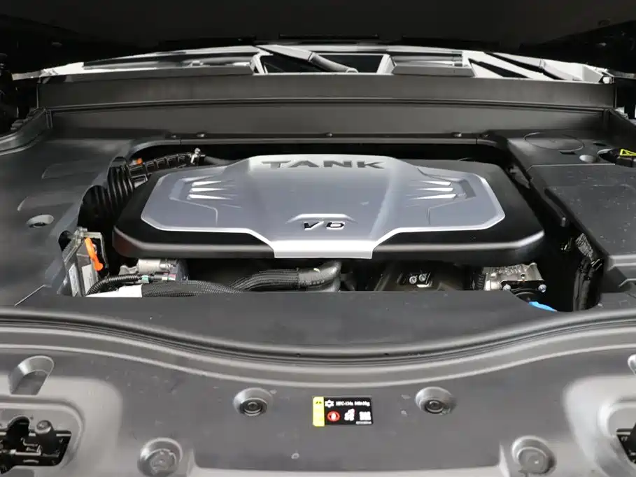 TANK TANK 700 NEW ENERGY