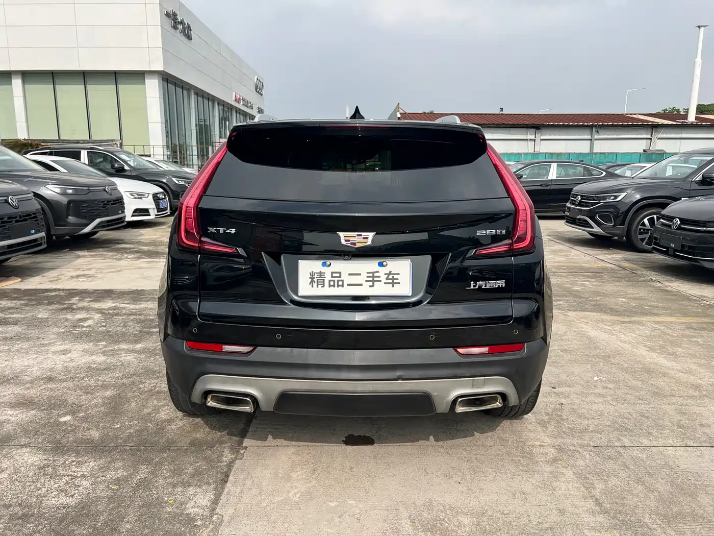 Cadillac XT4 2018 28T FWD Leading Edition фото 4