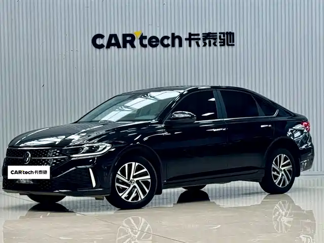 VOLKSWAGEN LAVIDA 2024
