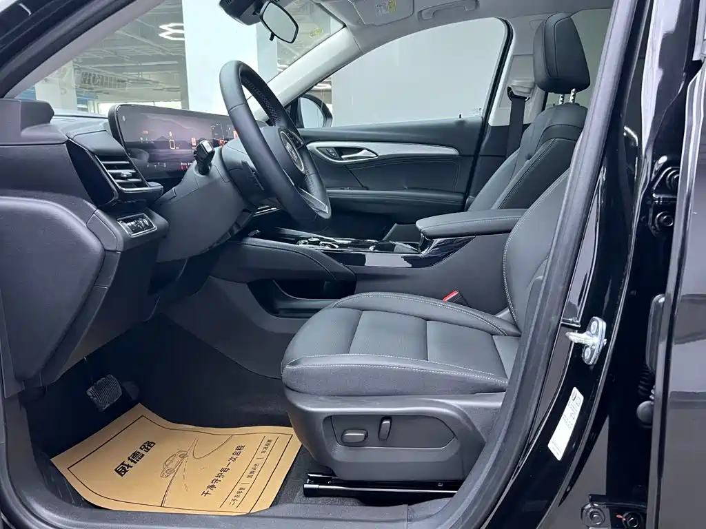 Buick Envision S 2025 2025 25T Premium Platinum Edition