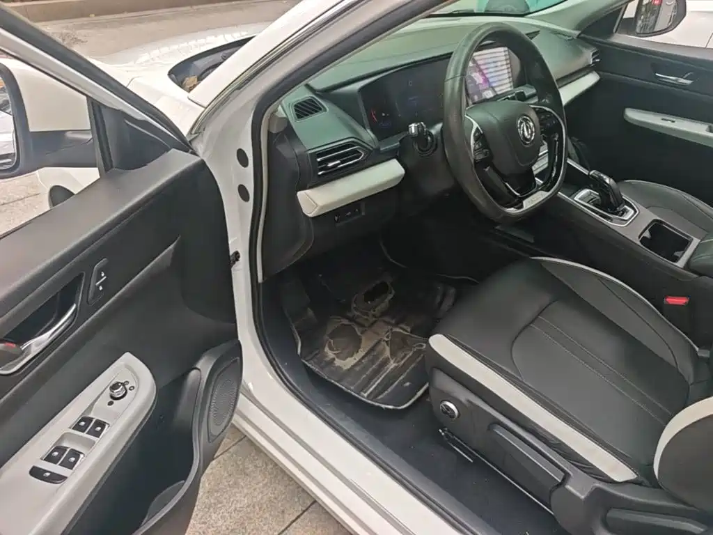 Dongfeng Aeolus Dongfeng Fengshen E70 2022 2021 Facelift 360H Battery Swap Version