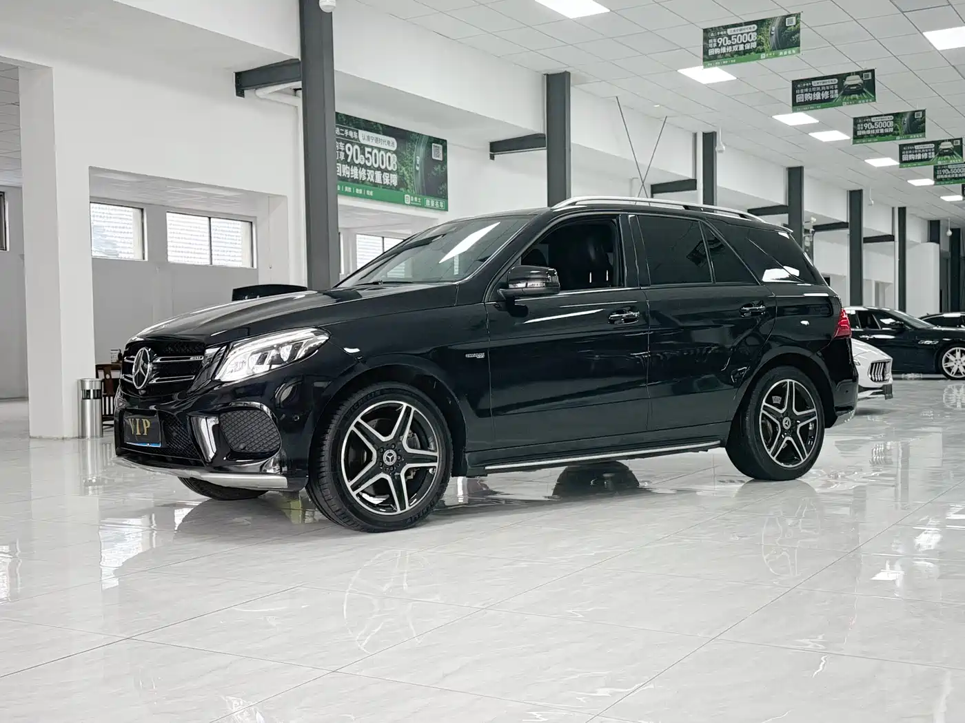 Mercedes-Benz GLE AMG 2017 AMG GLE 43 4MATIC