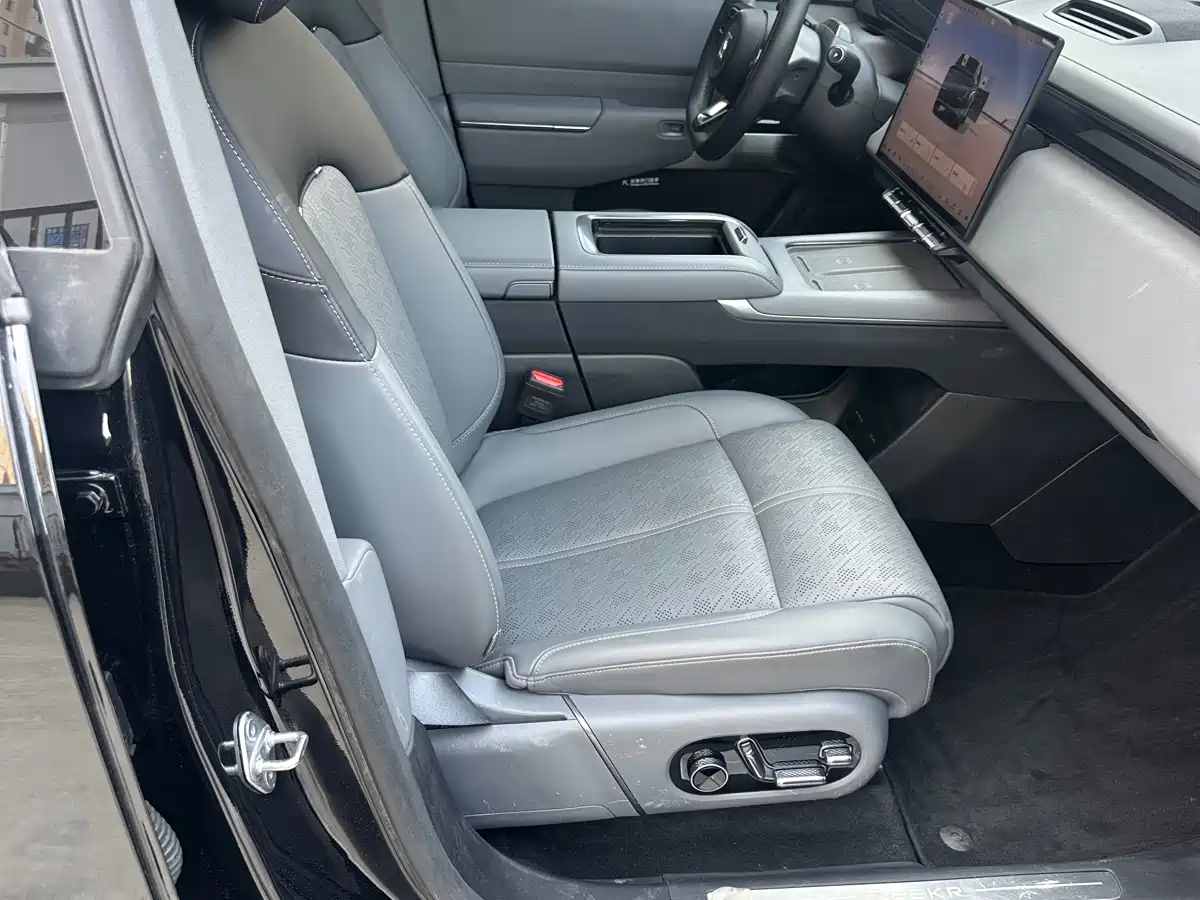 ZEEKR EXTREME KRYPTON 7X