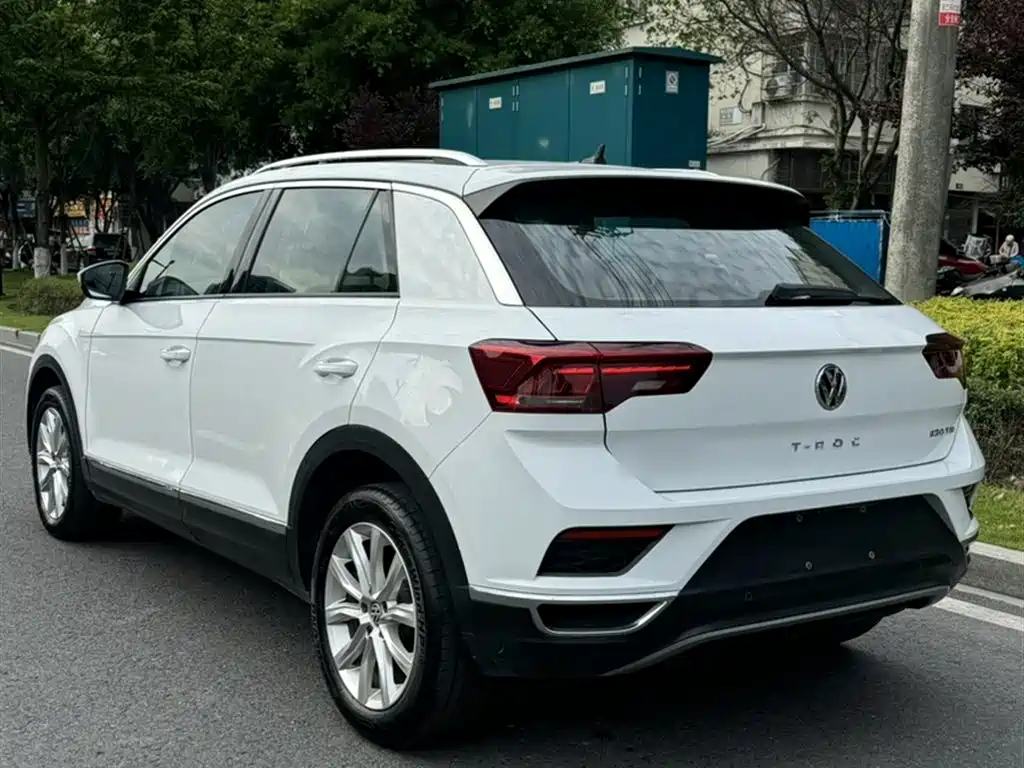 Volkswagen T-ROC 2020 230TSI DSG 2WD Progressive фото 11