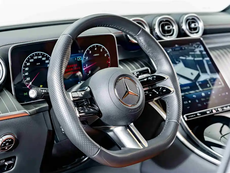 Mercedes-Benz GLC 2023 Facelift GLC 300 L 4MATIC Sport 5-Seater фото 11