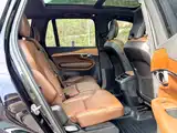 Фото 12 - Volvo XC90