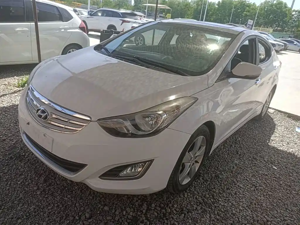 Hyundai Langdong 2013 1.6L Automatic Leading фото 2