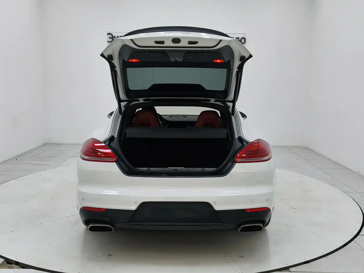Porsche Panamera 2014 Panamera 3.0T фото 14