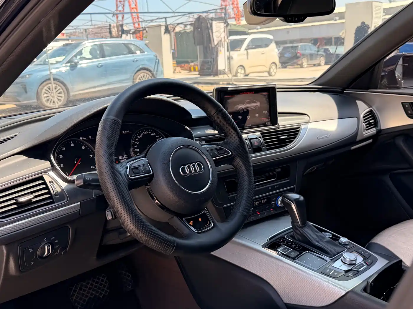 Audi A6L 2018 30th Anniversary 45 TFSI quattro Sport фото 10
