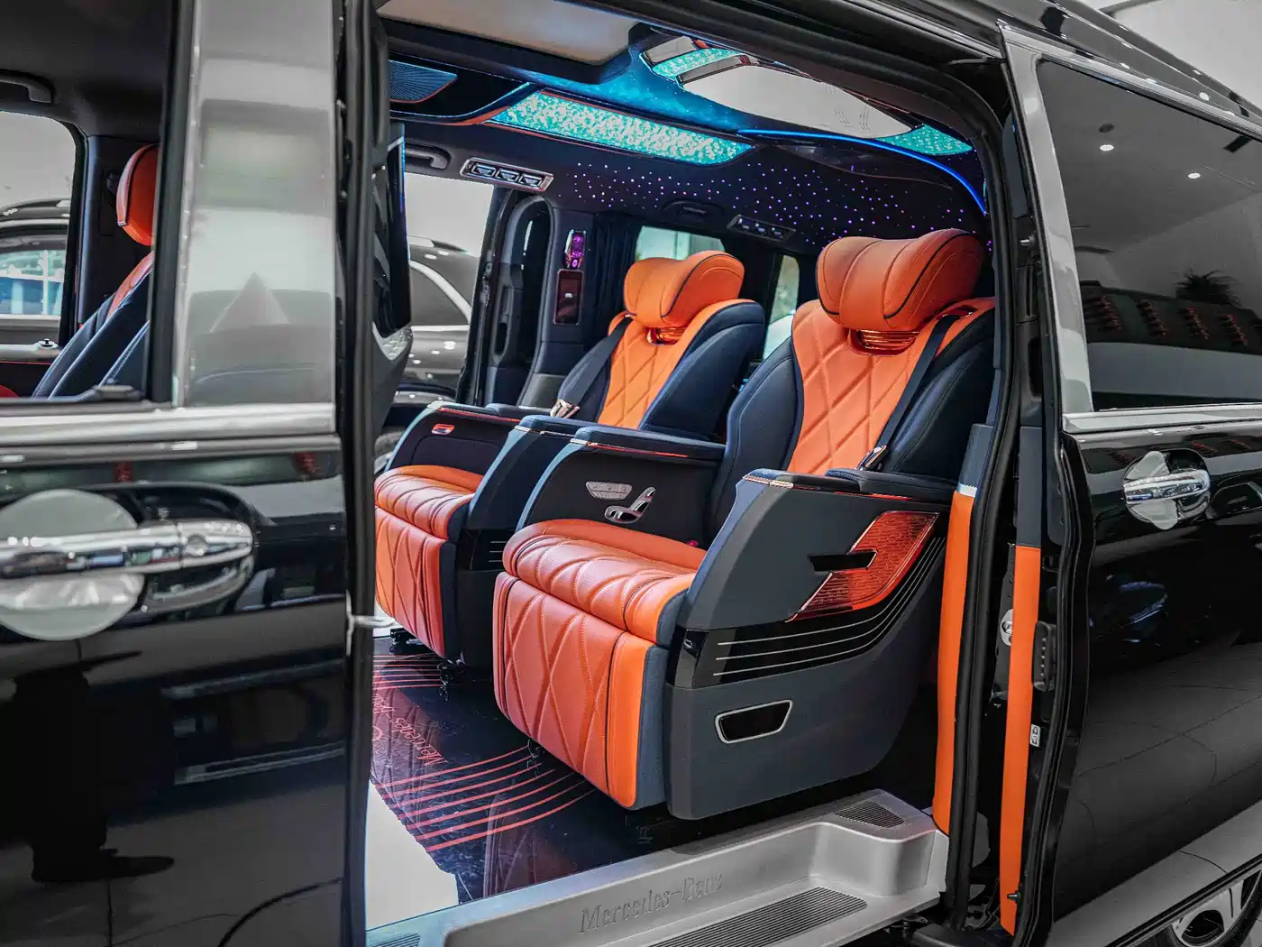 Mercedes-Benz Vito 2026 2024 2.0T Business 7-Seater