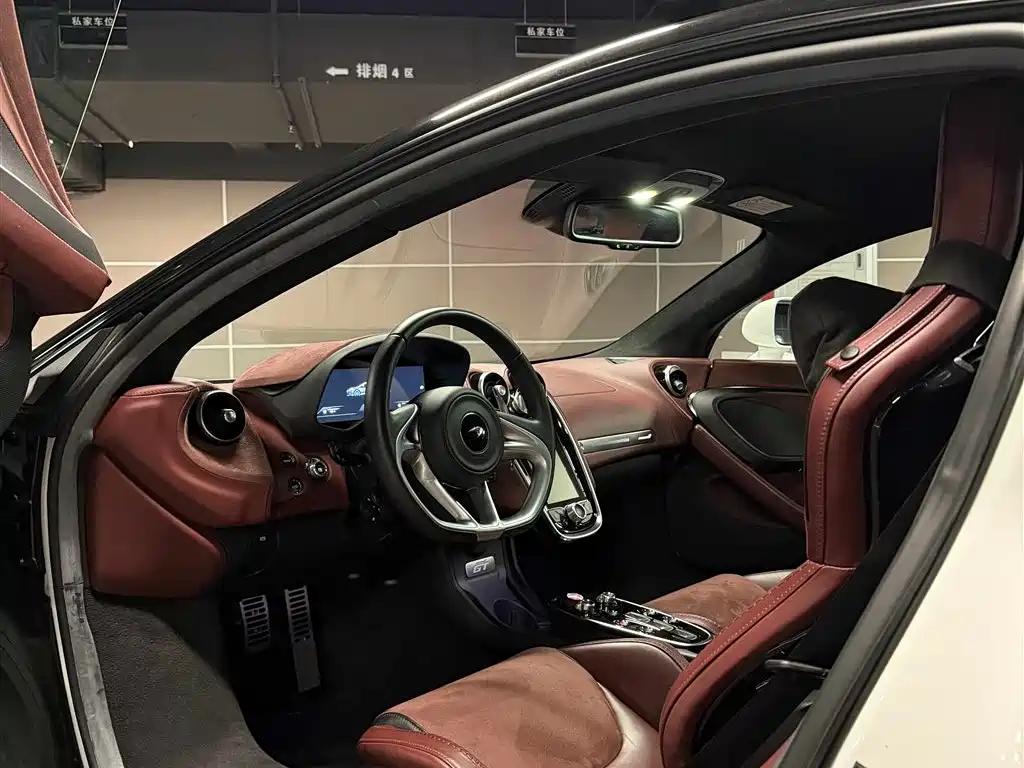 McLaren GT 2023 2023 4.0T Standard Model
