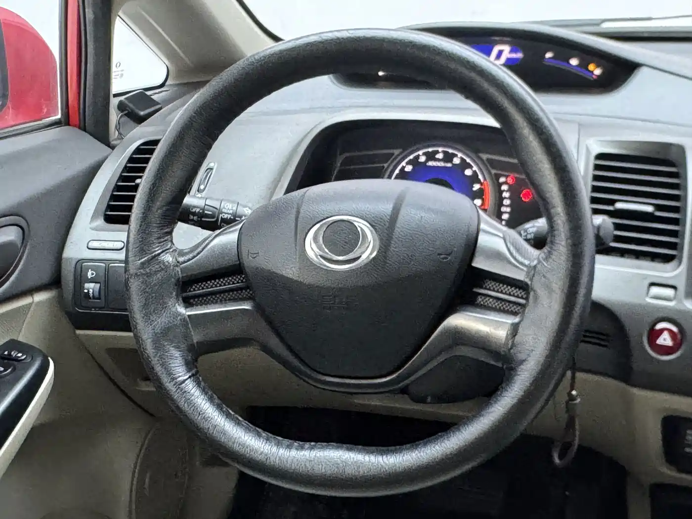 CIIMO CIIMO 2014 2012 1.8L Automatic