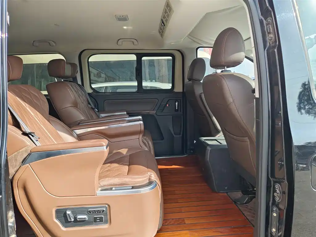 DONGFENG LINGZHI PLUS