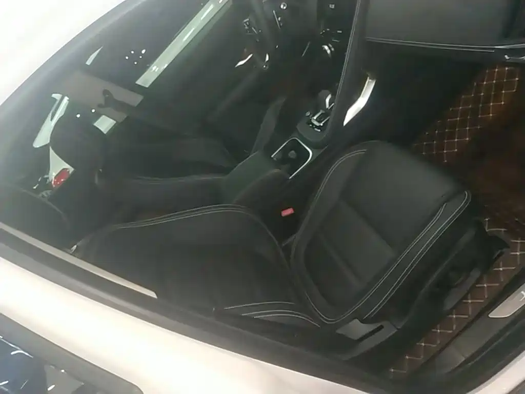 Jaguar E-PACE 2025 2024 Gloss Black Sport Edition R-DYNAMIC SE BLACK
