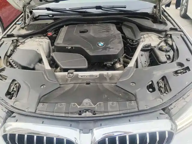 BMW 5 Series 2022 Facelift 525Li Luxury Package — фото 3