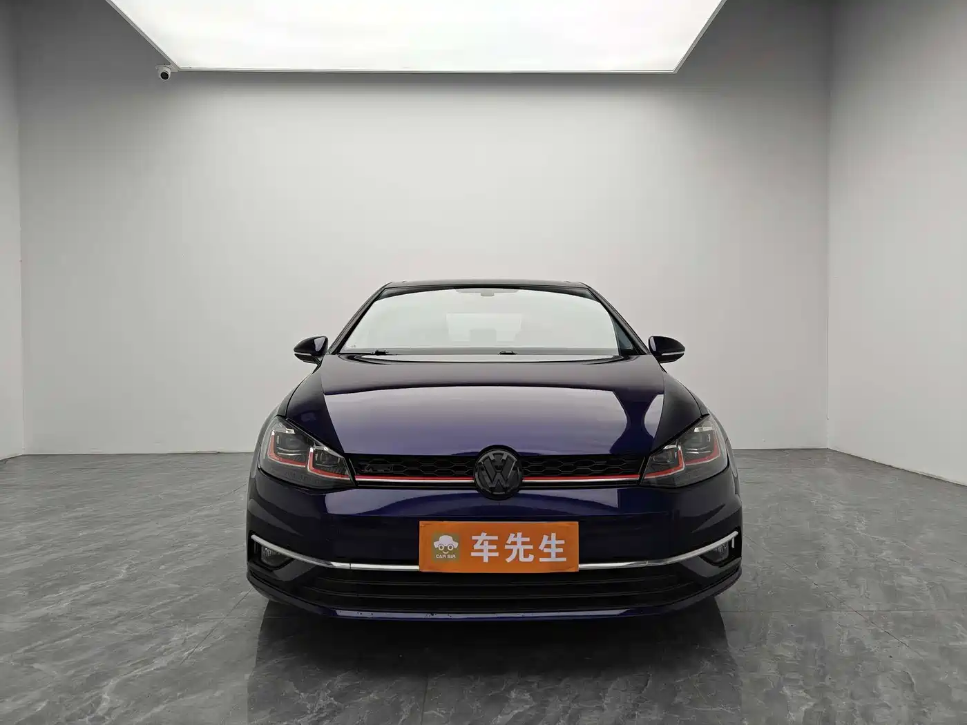 Volkswagen Golf 2019 280TSI DSG Luxury China VI фото 2