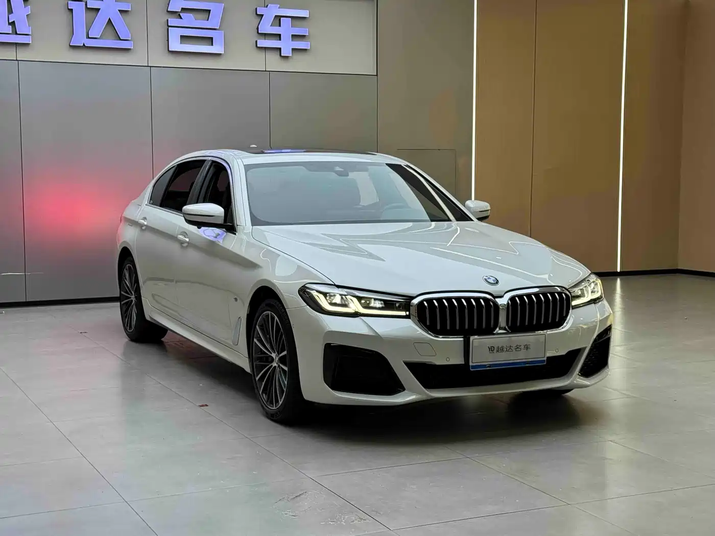 BMW 5 Series 2023 530Li xDrive M Sport Package фото 5