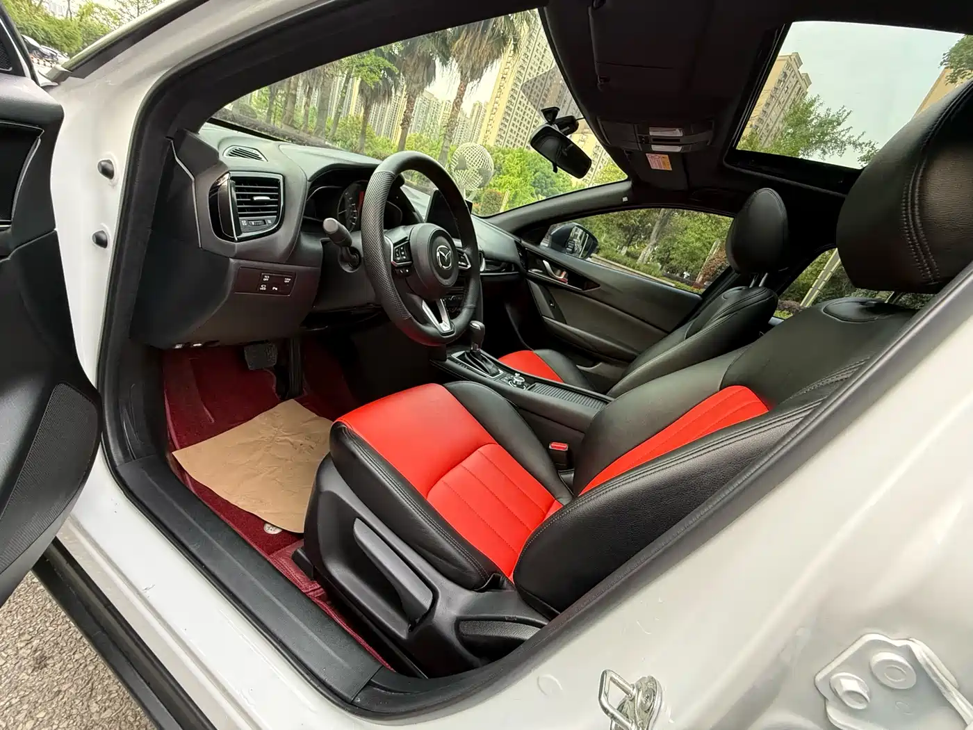 MAZDA CX-4