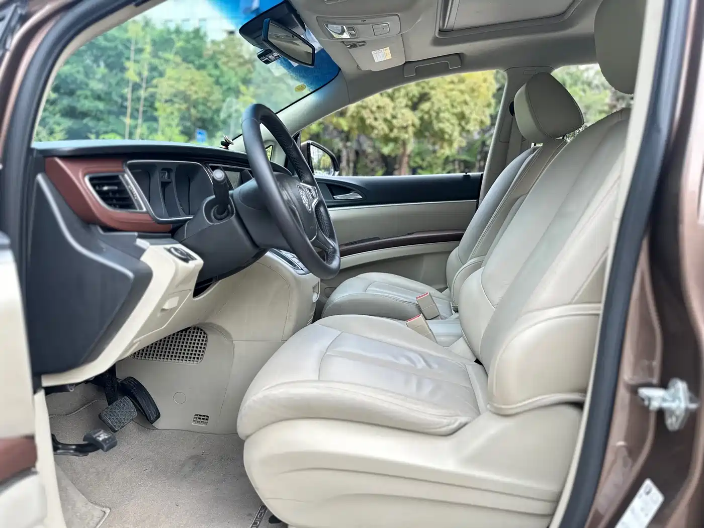 Buick GL8 2018 28T Luxury Model China VI фото 8