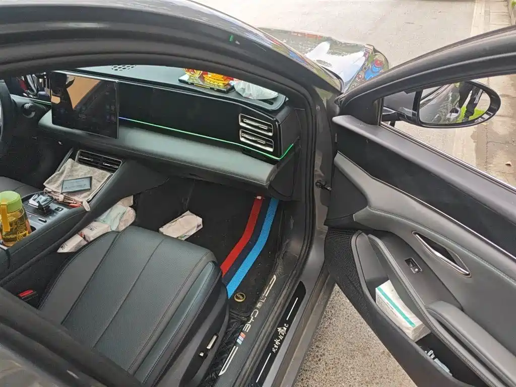 BYD Qin L 2024 DM-i 120KM Leading фото 20
