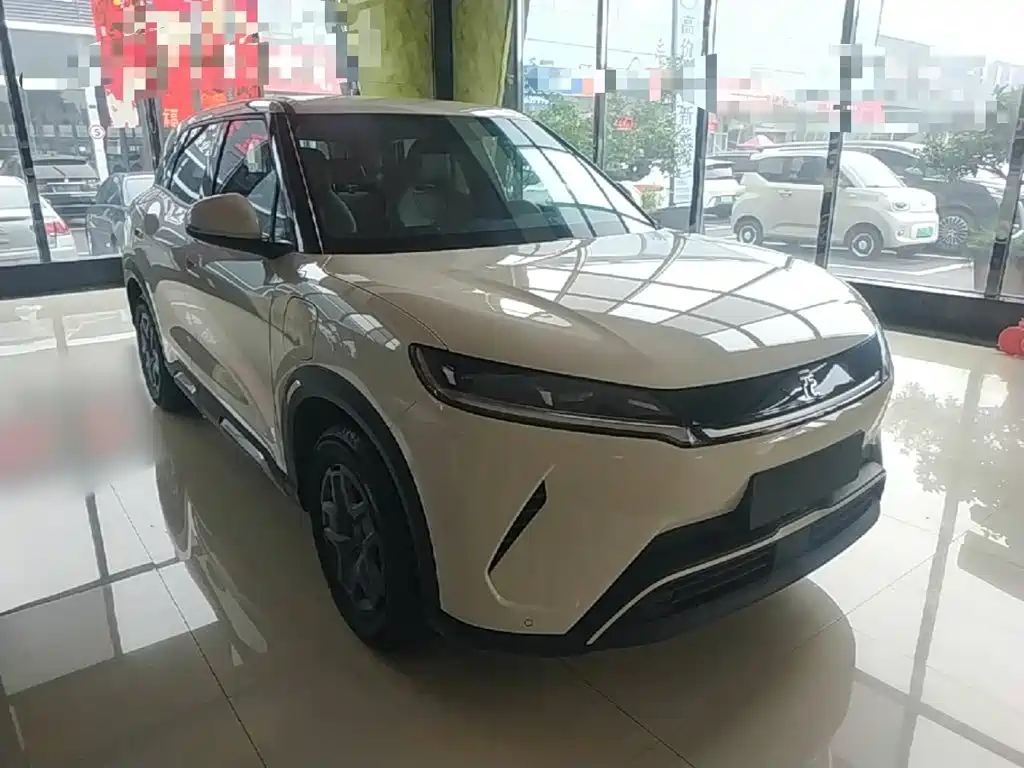 BYD Yuan UP 2026 2025 Model 301KM Navigator