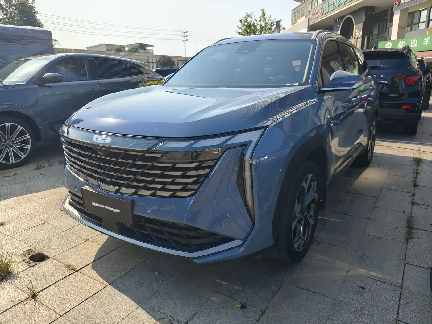  Geely Boyue L 2023 1.5TD DCT Luxury Model