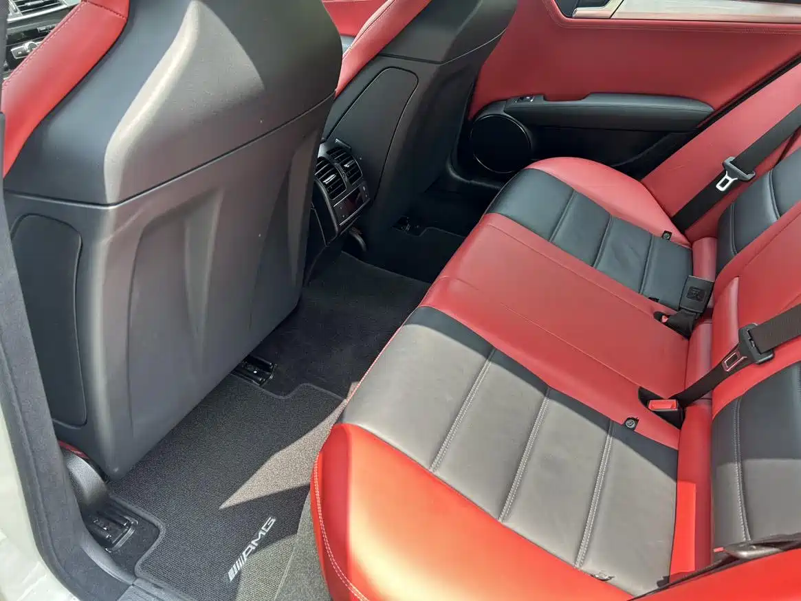 Mercedes-Benz C-Class AMG 2012 AMG C 63 Sport фото 7