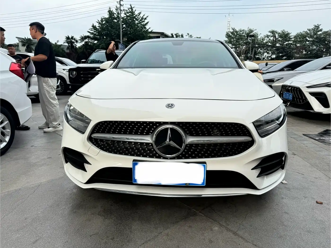 Mercedes-Benz A-Class 2019 A 180 L Sport Sedan фото 2