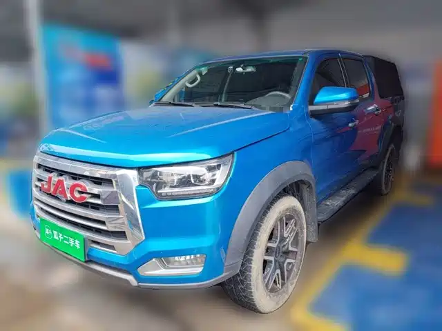 JAC Motors JAC T8 2022 2.0T International Edition Diesel 4WD Premium Standard Double Cab HFC4DB2-2E