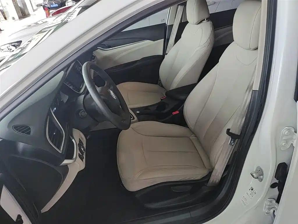 Buick Excelle 2021 Exemplar 1.5L Auto Elite фото 15