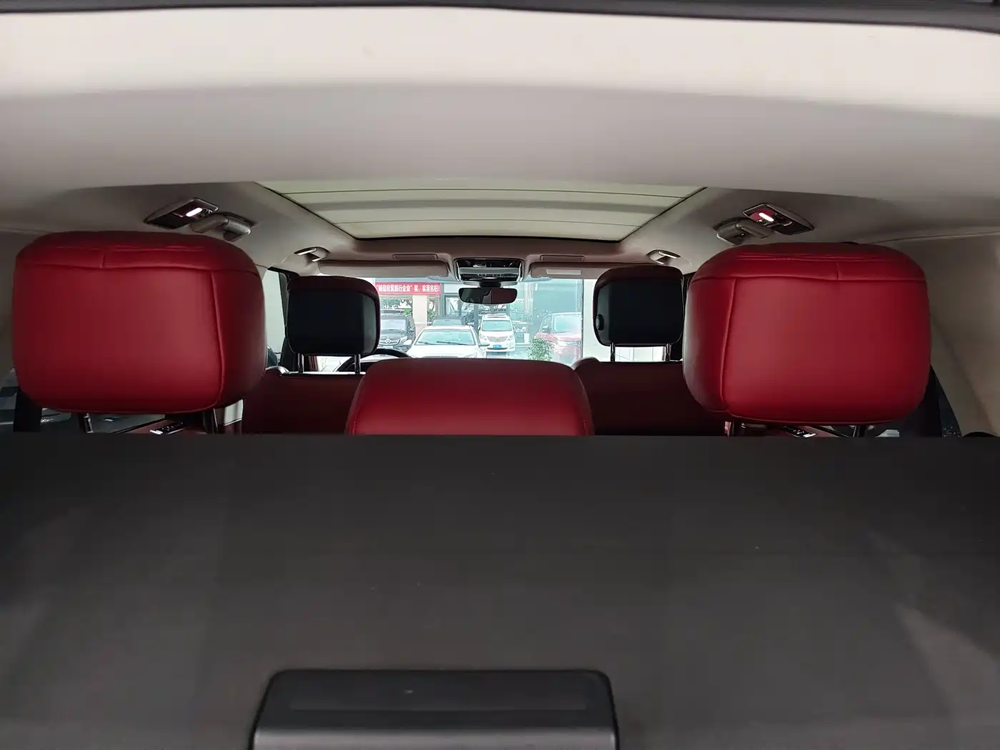 Land Rover Range Rover 2020 3.0 L6 Shengshi Edition фото 21