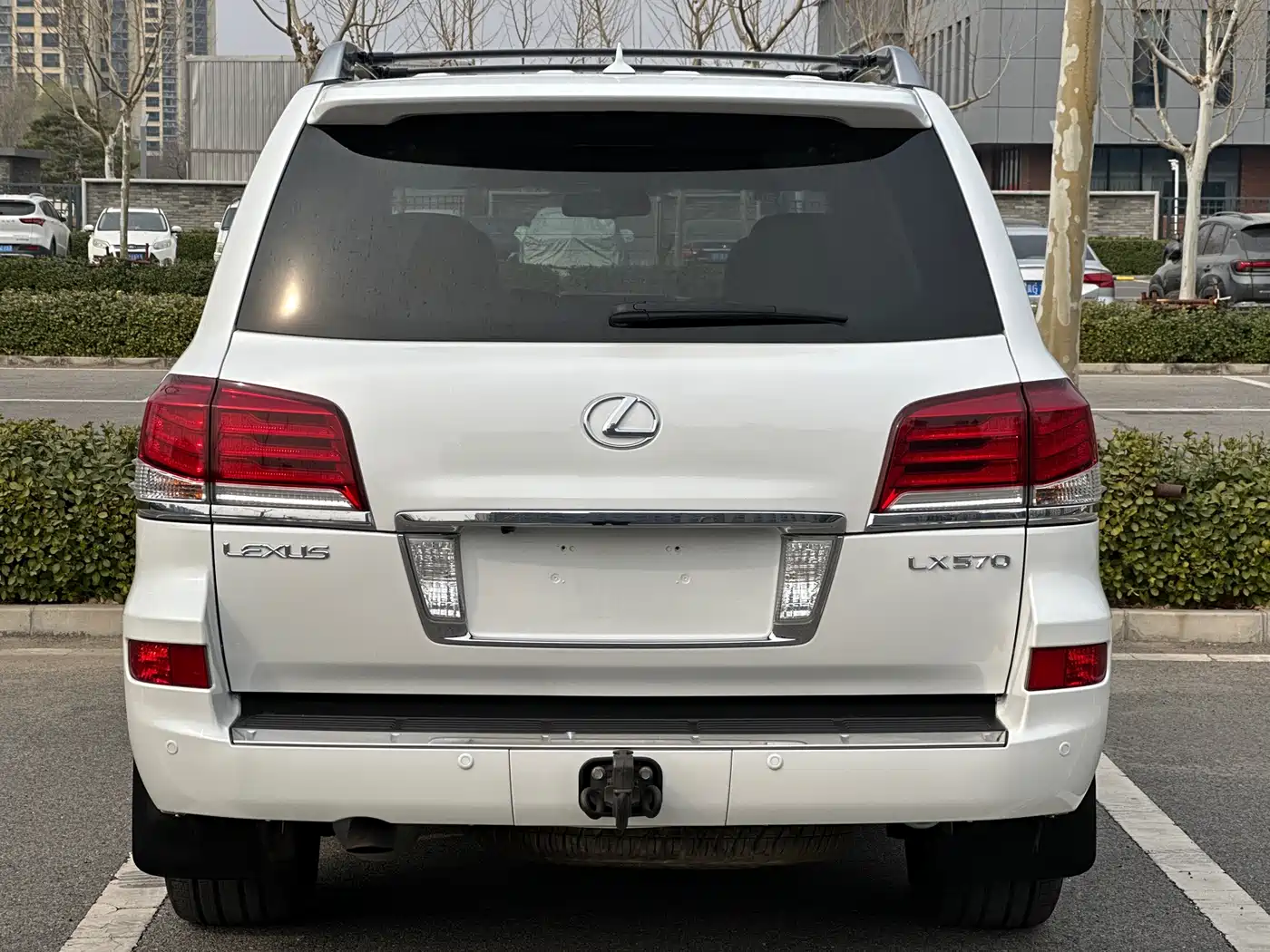 Lexus LX 2013 570 фото 4