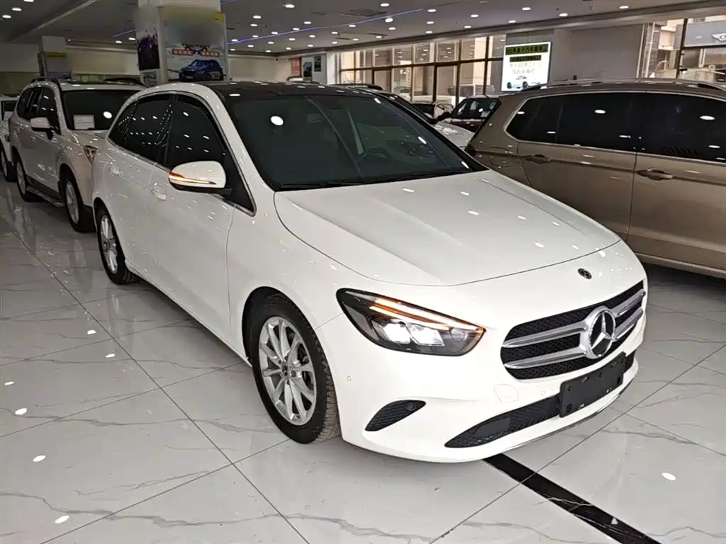 Mercedes-Benz B-Class 2020 B 200 Fashion Edition фото 4