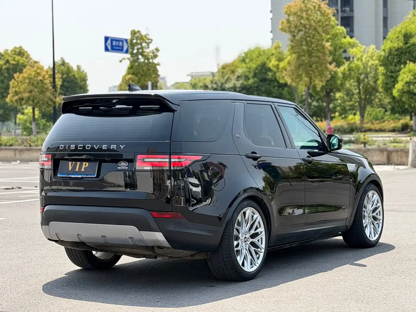 Land Rover Discovery 2018 3.0 SC V6 HSE фото 4