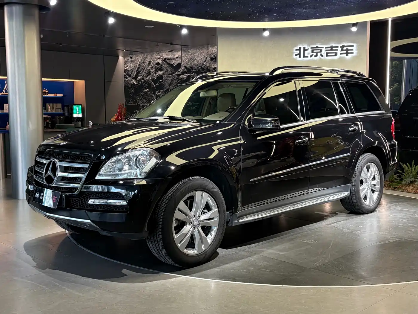 Mercedes-Benz GL-Class 2011 GL 450 4MATIC Premium