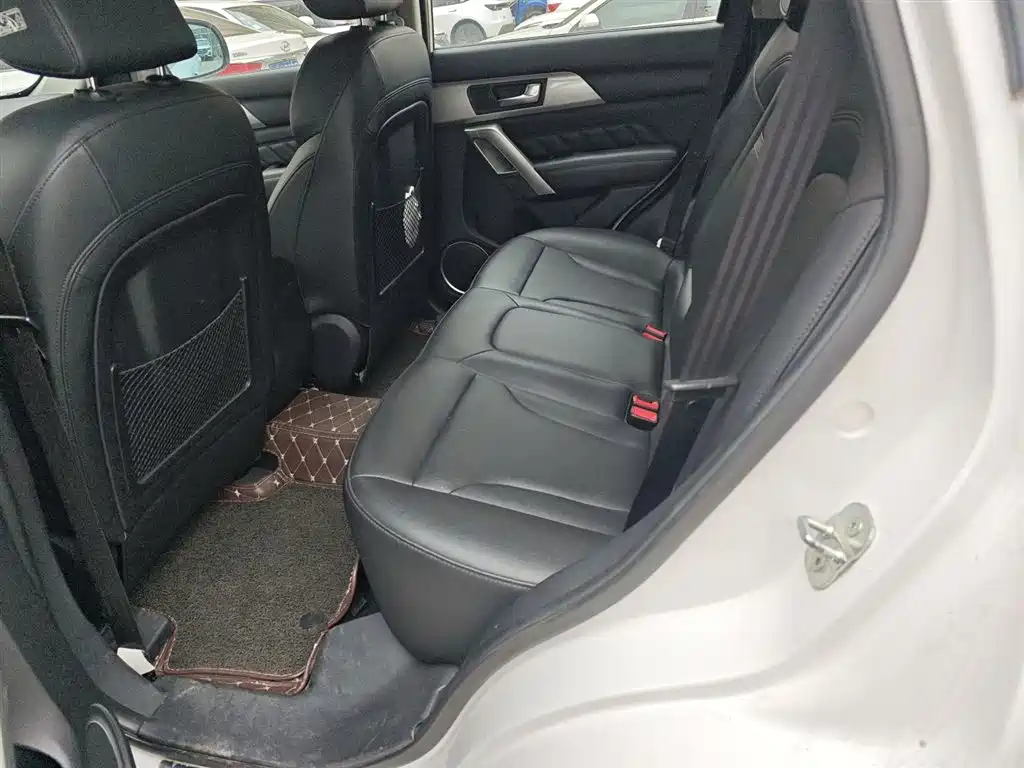 Haval H2 2016 Red Label 1.5T Manual 2WD Luxury фото 17
