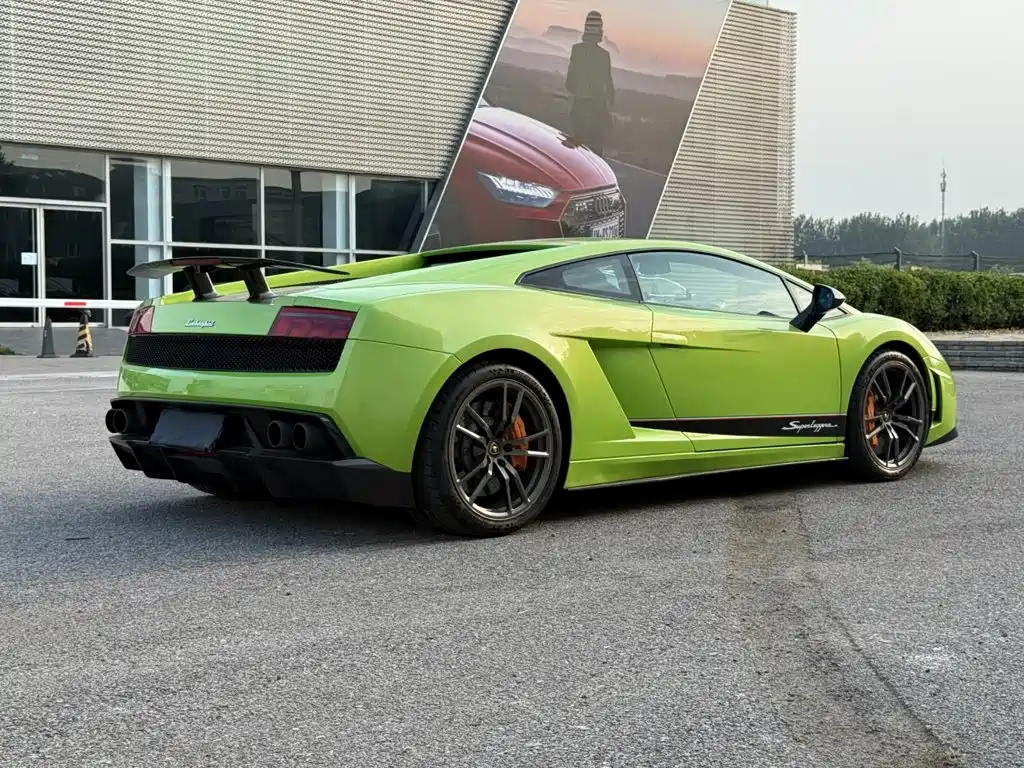 Lamborghini Gallardo 2013 2012 LP 570-4 Super Trofeo Stradale