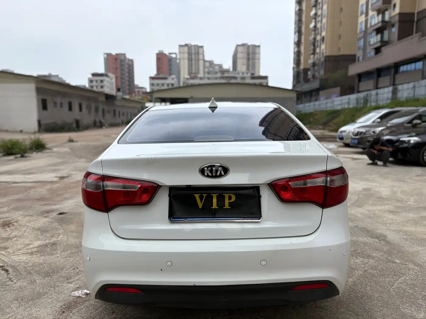 Kia K2 2012 Sedan 1.4L AT GLS Commemorative Edition фото 5