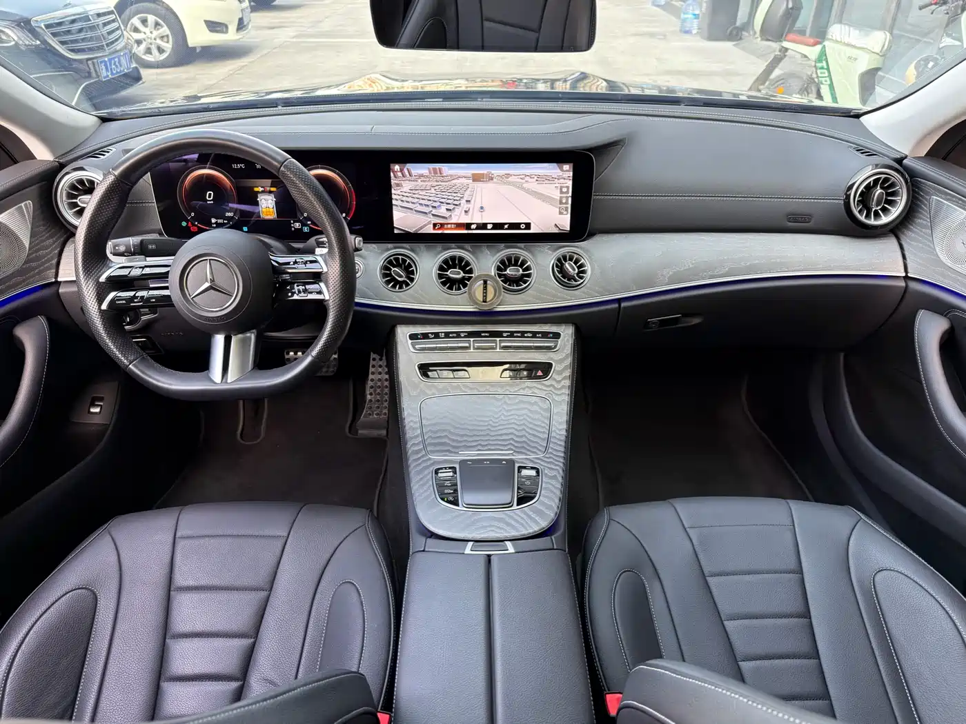 MERCEDES-BENZ CLS